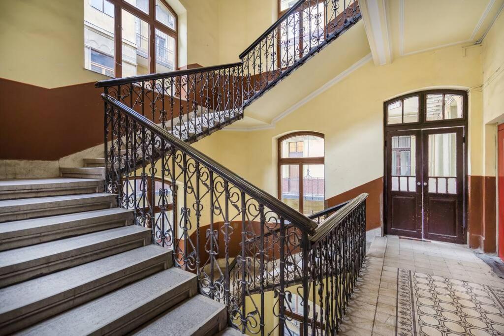 Klauzal City Garden Apartments - 2-Bedroom K34 Budapest Esterno foto