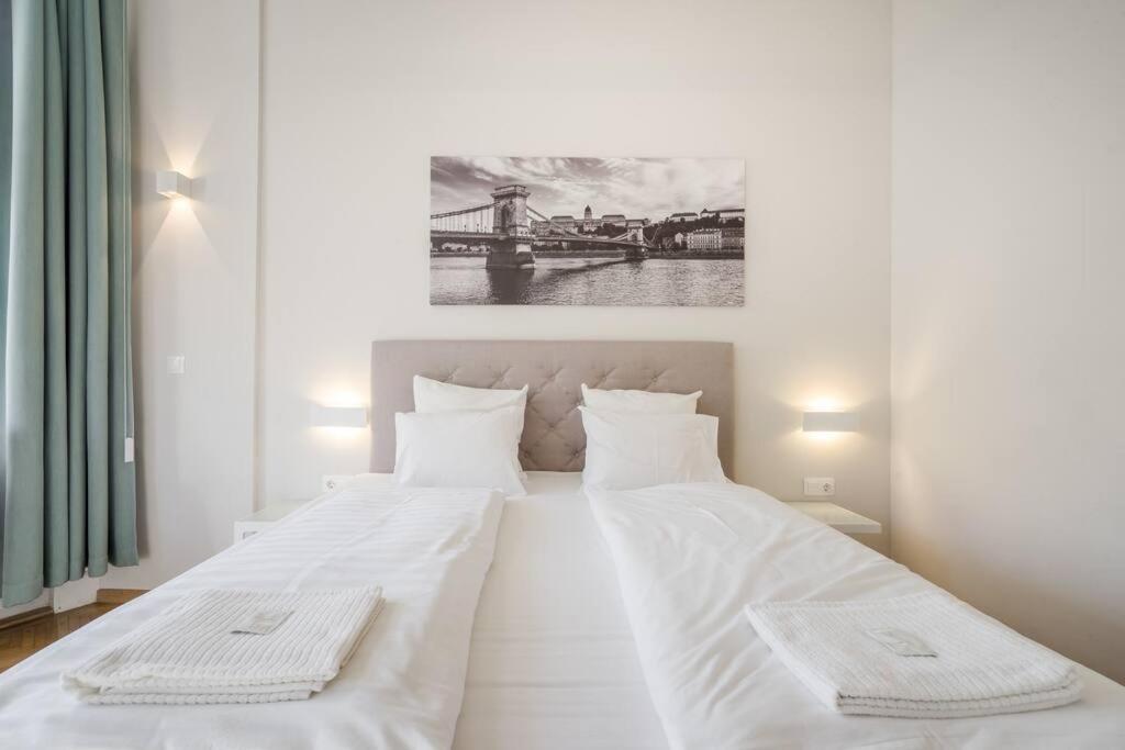 Klauzal City Garden Apartments - 2-Bedroom K34 Budapest Esterno foto